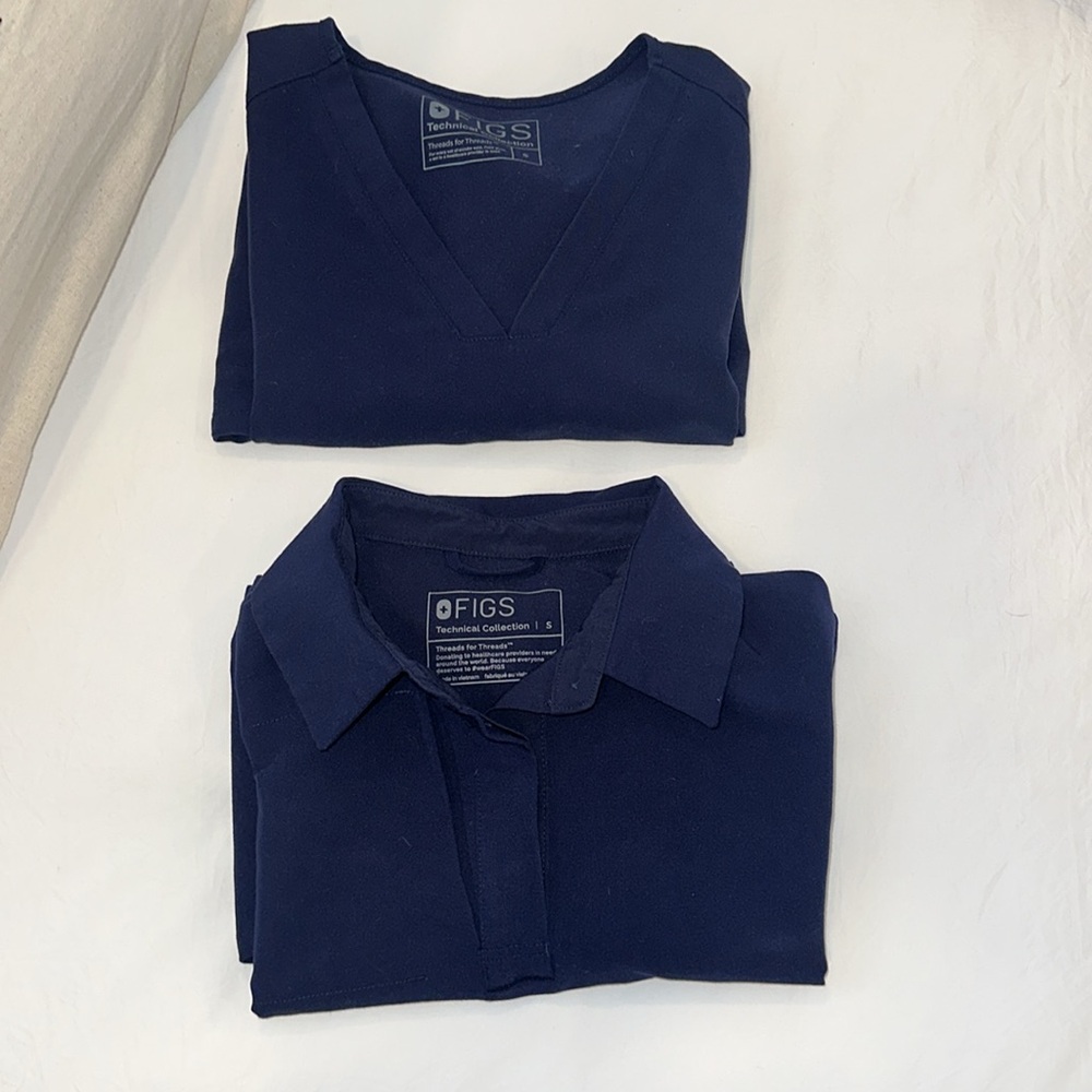 FIGS SCRUB TOPS (2) - Picture 3 of 5